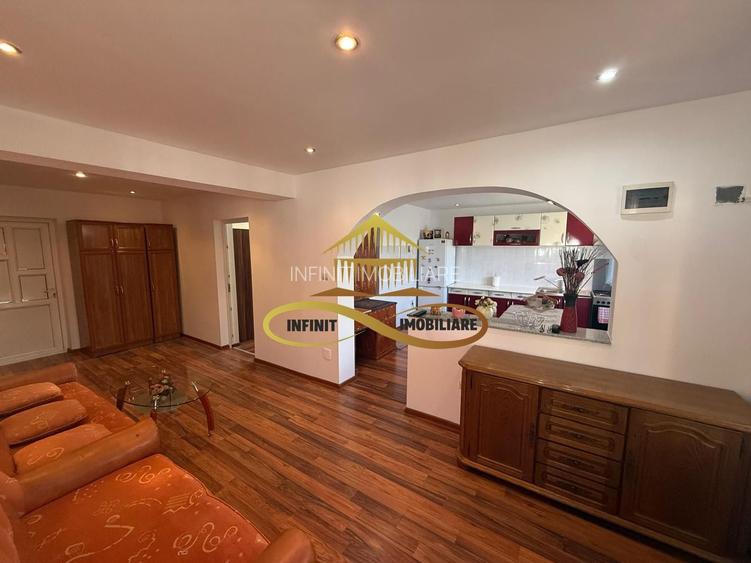 Casa de vanzare in Bacau Saucesti spatioasă cu etaj separat - 5