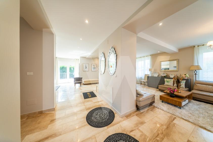 Vila cu 5 dormitoare si gradina generoasa, perfecta pentru familia ta! - 15