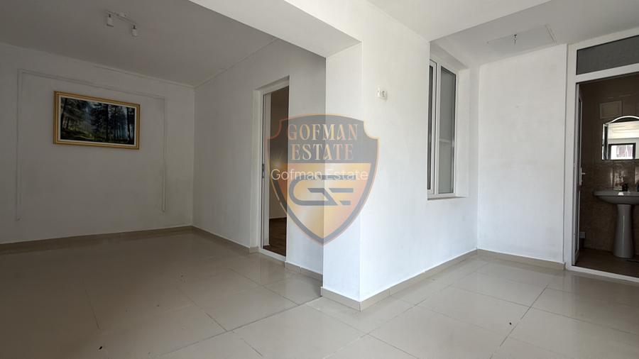Casa 3 camere + curte, Trocadero, 90 mp, parcare centrala gaz, nemobilata, 2 bai - 17