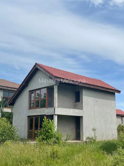 Vilă de vânzare în cartierul Henri Coandă, Pipera – 3 camere, curte 300 mp - 4