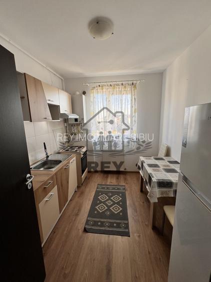 Ap. etaj 1,decomandat,2 camere,2balcoane,loc de parcare/Sibiu/Aeroport - 24