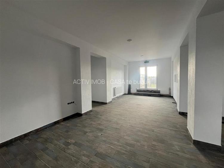 Lugoj, Pensiune 16 Cam., 850 Mp, Renovata Str. Principala - 11