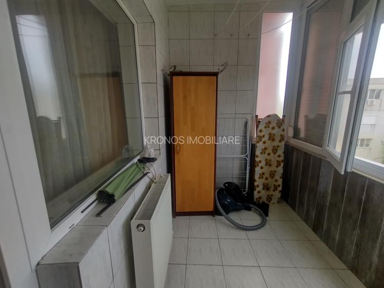 DACIA APARTAMENT CU 3 CAMERE DECOMANDAT LIBER ST 70 MP PRET 115000 EURO - 19