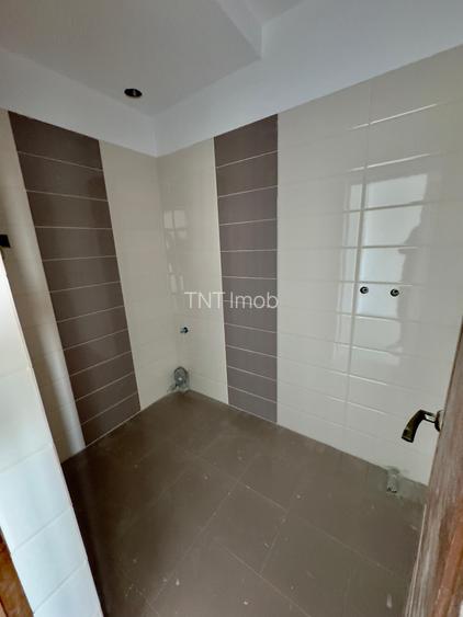 Constructie D+P+3E | Lift | 2 intrari | Parcare Sub | Domenii | Ideal Investitie - 26