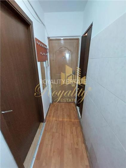 Apartament 1 camera, ETAJ 2, ZUGRAVIT COMPLET - Zona Complexului Studentesc - 4