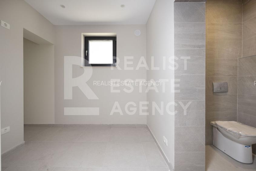 Chirie, casă, 8 camere, zona 1 Mai, București - 16