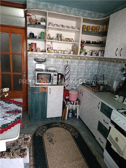 Apartament 3 camere cf 1 decomandat zona Dorobanti 1 - 8
