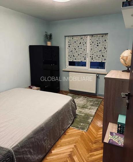 3 camere ,decomandat, 70 mp, balcon, parcare, zona Umf Zorilor - 3