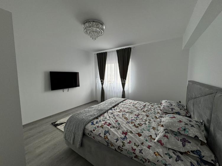 GARAJ INTERIOR,POMPA CALDURA,FOTOVOLTAICE CARTIER PRIVAT FLORILOR VILLA 4 - 8