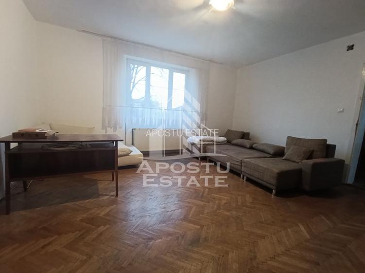 Casa individuala + garaj si anexa, oportunitate investitie, Sagului! - 2