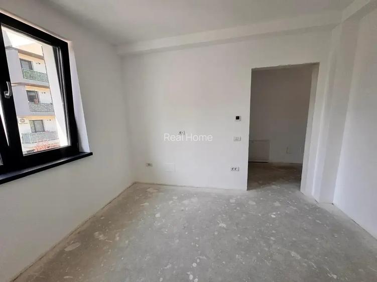 Vila | 5 camere | Curte 220  mp  | metrou 15 min | 175 mp util - 14