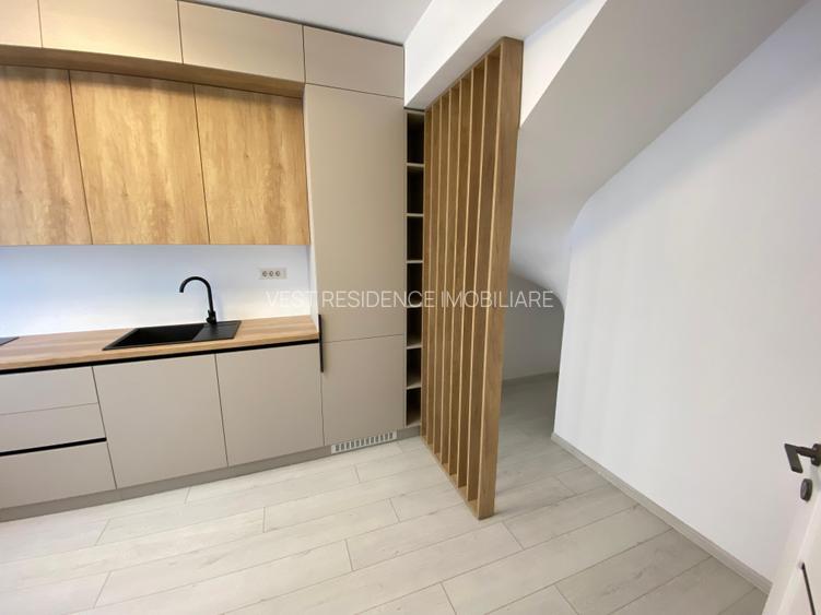 Case cu 4 camere. Partial mobilata/utilata. Comision 0 - 4