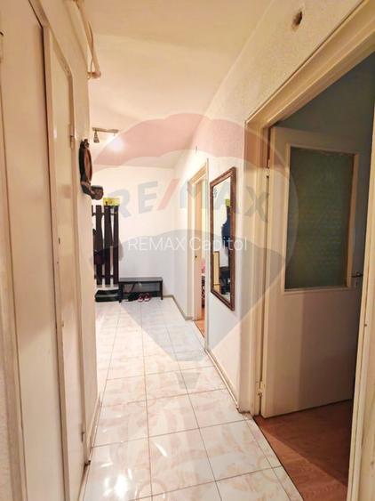 Apartament cu 3 camere de vânzare în zona Noua - 10