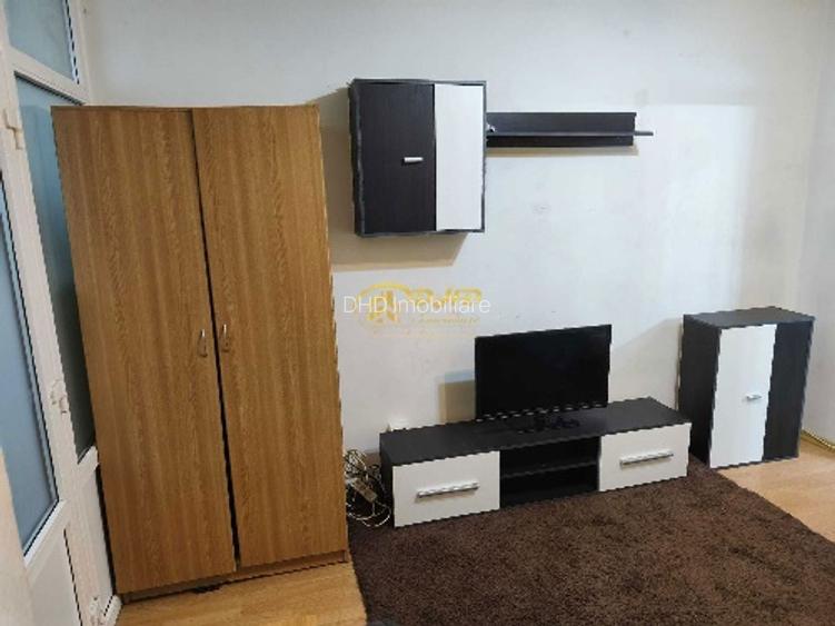 Garsoniera, zona Zimbru. - 2