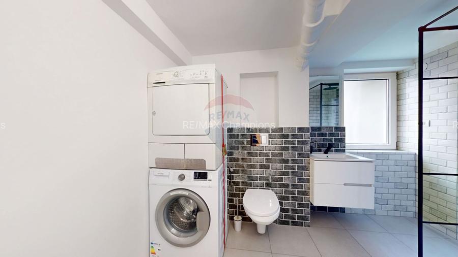 Casă / Vilă cu 9 camere de vânzare în zona Valea Cerbului - 8