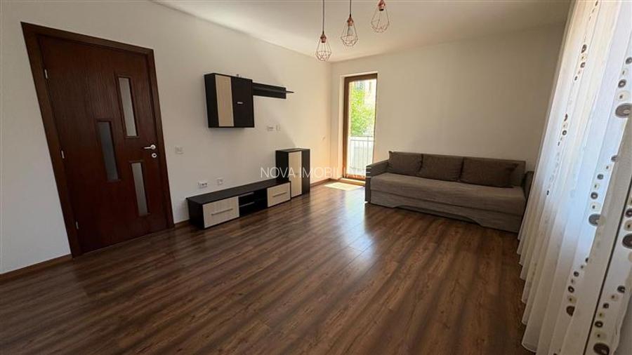 Apartament doua camere zona  Coresi - 4