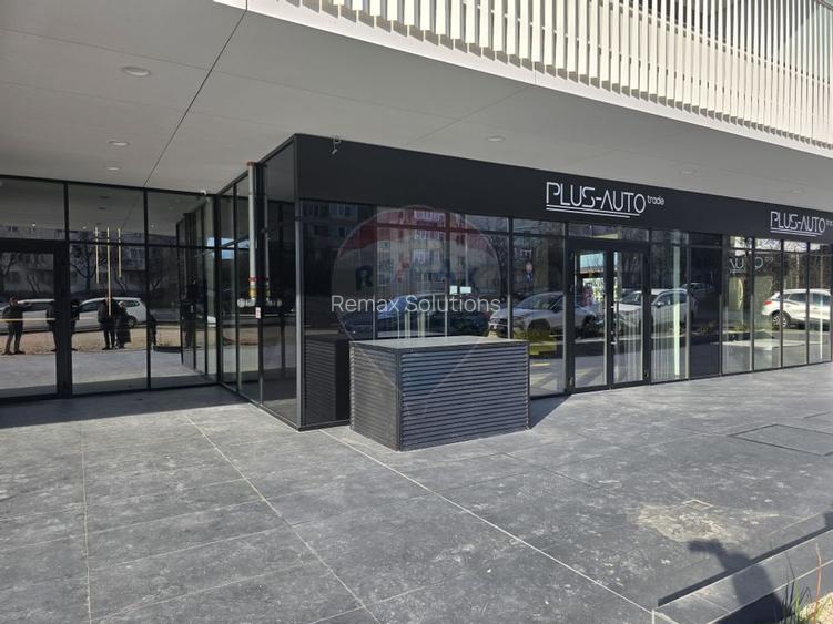 Apartament de lux, cu loc de parcare, langa Universitate - 15