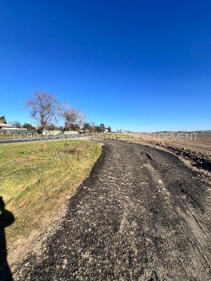 Medgidia -Teren 3 ha , deschidere la DN 22C , vizavi de Fluvimed Medgidia - 4