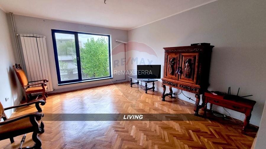 Vă propunem spre vânzare o proprietate spațioasă - 46