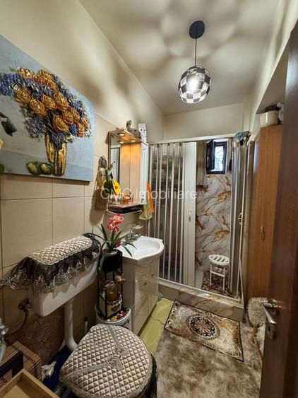 Garoniera Rahova-Salaj Bloc Nou N2 - 5