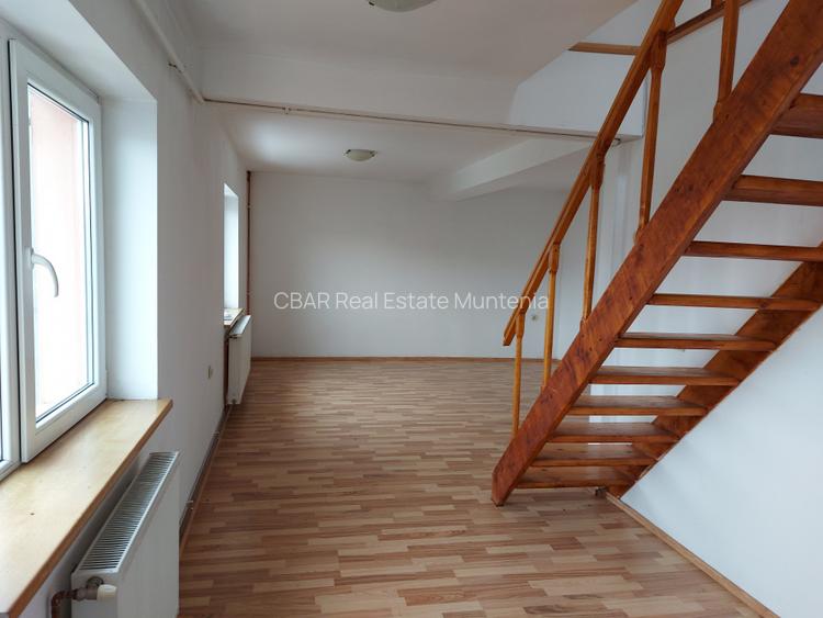 Ap 3 cam. in Gavana 3 in sup de 96 mp, 814 E/mp, an 2008 la pret 78 100 euro . - 9