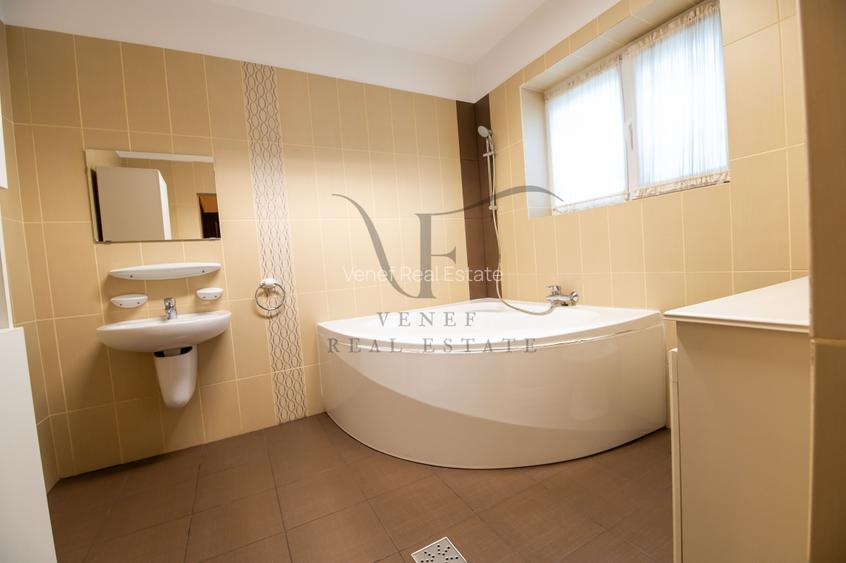 Vila EXCLUSIVISTA PREMIUM 22 camere 8bai lift piscina sauna panouri fotovoltaice - 38