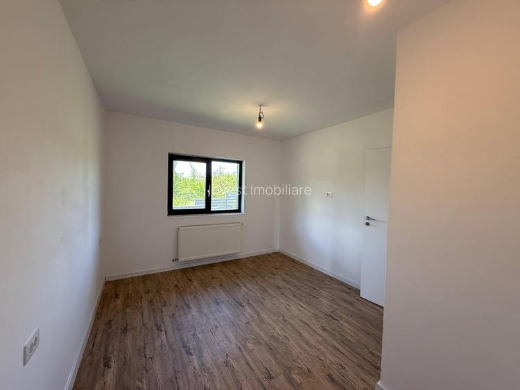 Duplex cu 4 camere in Valea Adanca - 4