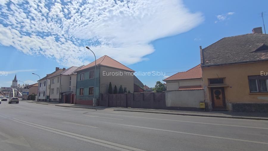 Casa singur in curte in Sibiu zona Piata Cibin - 2