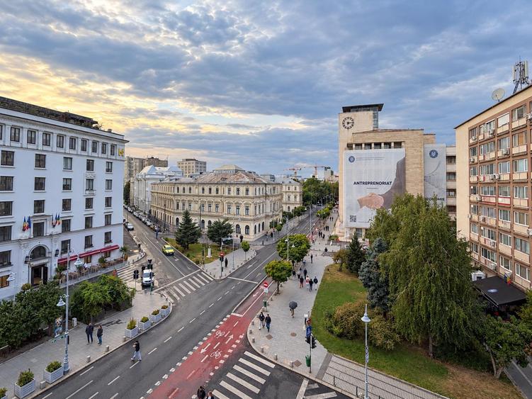 Acasă pe Calea Victoriei | Palatul Stirbei | pozitie premium