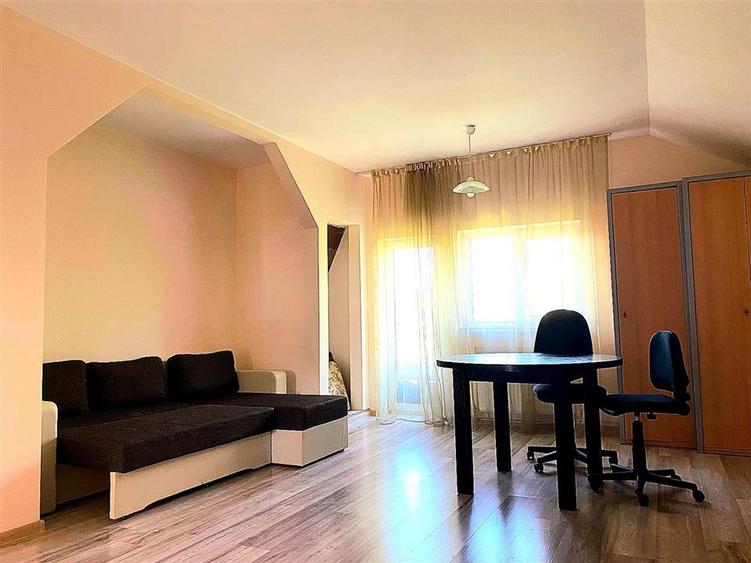 VILA  10 camere OPORTUNITATE CLINICA, GRADINITA