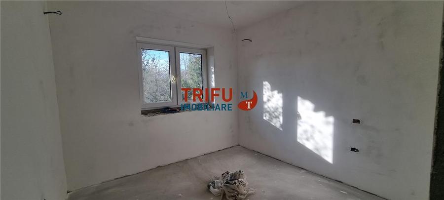 Casa pe nivel in Micesti la asfalt 408 mp teren