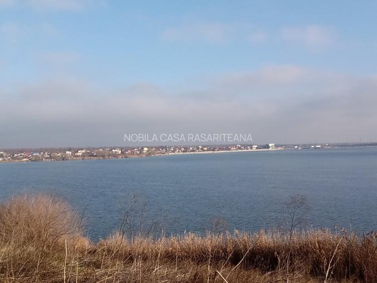 teren superb cu  deschidere la lacul Cernica - 5