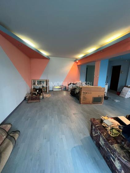 Apartament 3 camere Zona Laris -Finante - etaj 3/4 - 85 mp - 4