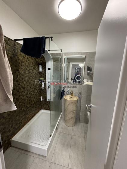 Tineretului, Dimitrie Cantemir, Serban Voda, Dristor Kebap, CENTRALA - 4