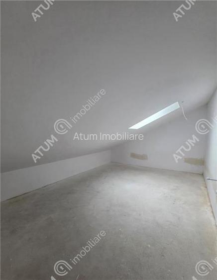 Penthouse de 2 camere de vanzare la stadiul de gri in Turnisor - 8