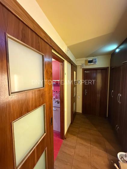 3 camere renovat – Piața Reșița - Aleea Reșița – Parter cu balcon - 17