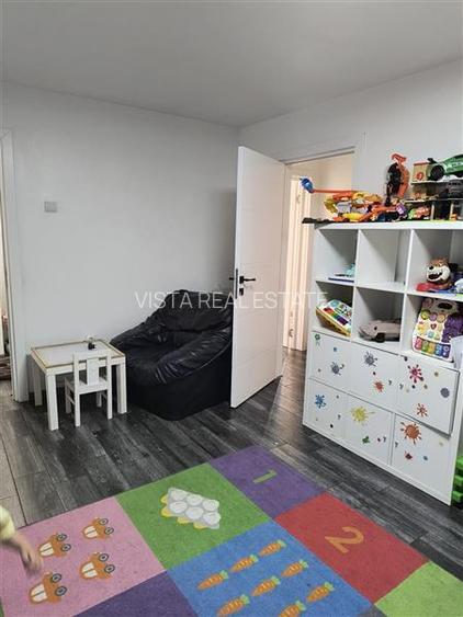 Apartament cu 3 camere, zona Calea Bucuresti, Brasov - 2