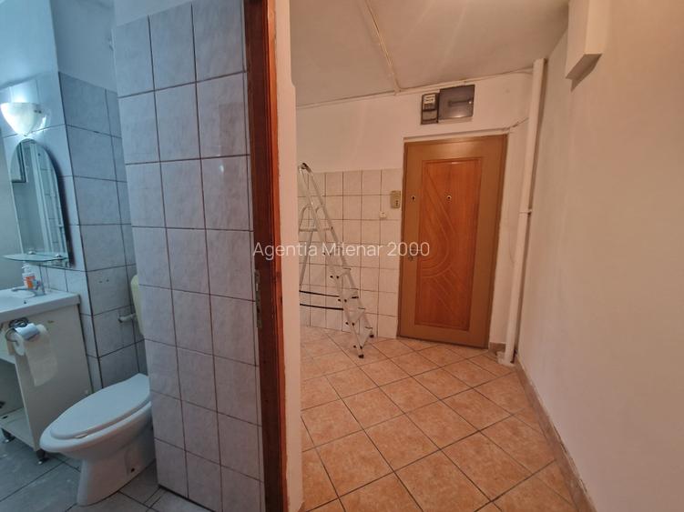 Pe frumoasa strada Harniciei la etajul 1, in bloc izolat termic - 6