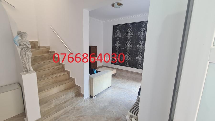 Brâncoveanu, proprietate 2 case, 5 camere, 2 bucătării, 2 băi, 105utili, 45curte - 2