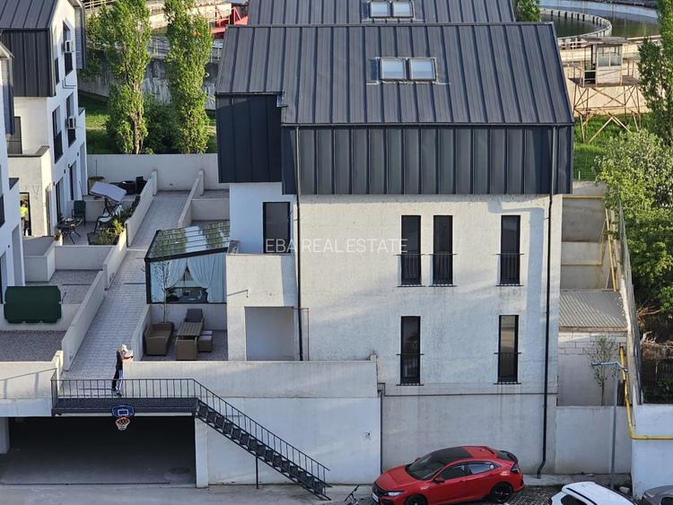 Super Vila în Chiajna , duplex 161 mp construiti , 2 garaje, superb ! - 4
