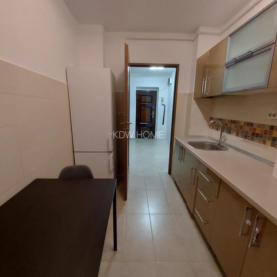 Dristor Mc Donald's- 5minute de metrou - 6