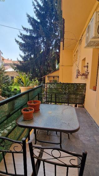 Apartament ultracentral renovat complet, terasă proprie  - 12