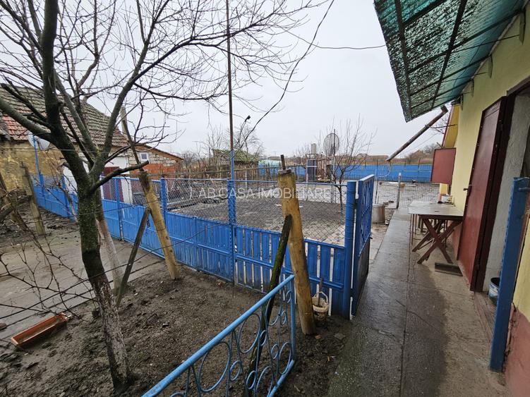 Casă individuală, cu 3 camere, în localitatea Ivanda, la 30 km de Timișoara - 32