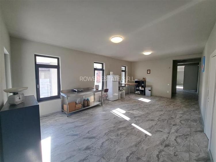 Spatiu comercial cu alimentatie publica, situat in Baciu! - 2