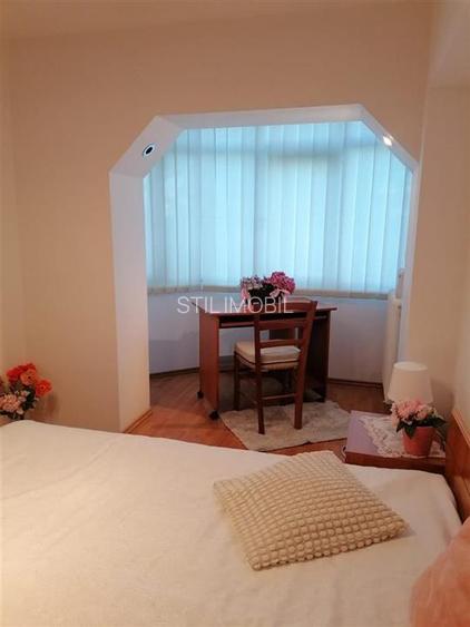 Apartament 2 camere - Zona Nicolina - 449 Euro - 4