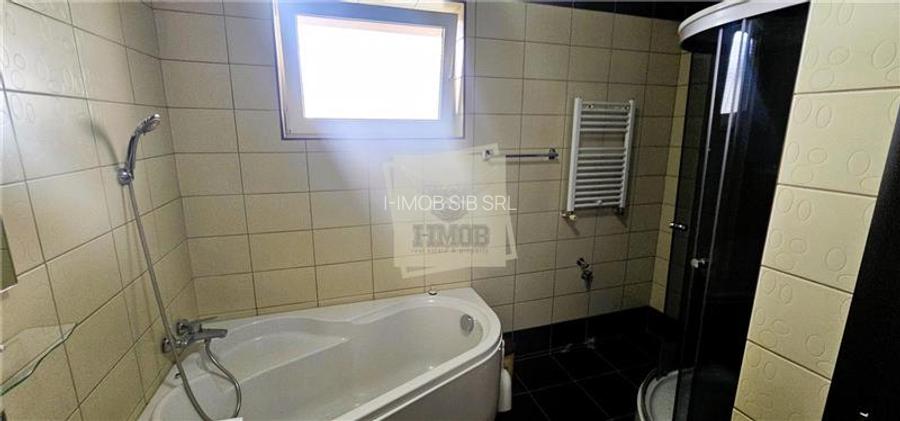 Apartament 3 camere decomandat 81mp 2 balcoane zona Supeco - 12