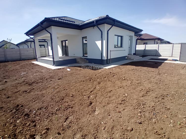 Casa 4 cam , 2 bai | Placa beton la pod | Teren 400mp ! 5 min Primarie - 3