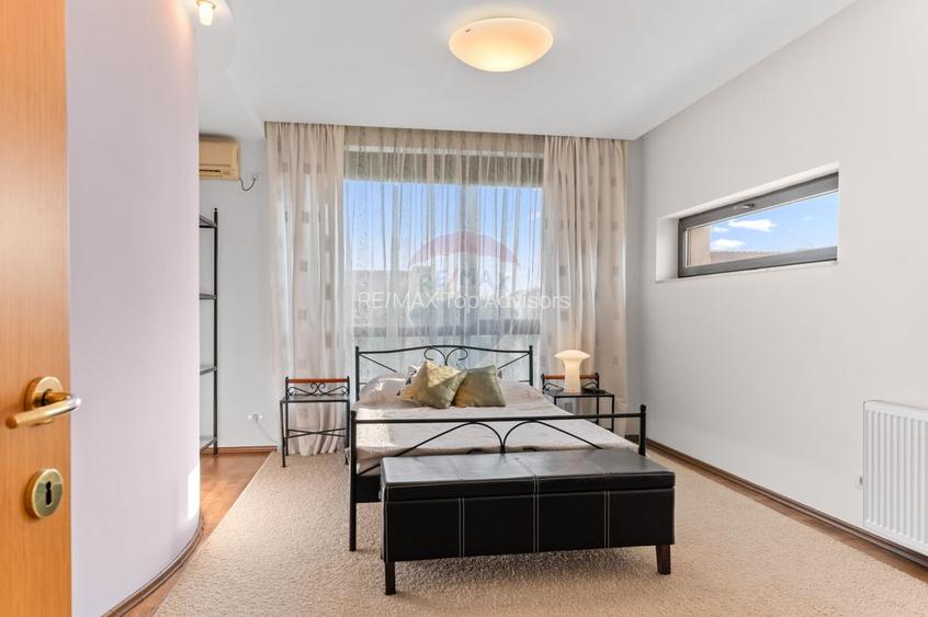 VANZARE Vilă PREMIUM cu 6 camere în zona Central, OTOPENI - 21