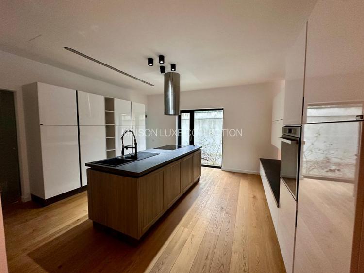 Vilă Premium  în Iancu Nicolae-6 camere-utilata si mobilata-locatie excelenta - 6