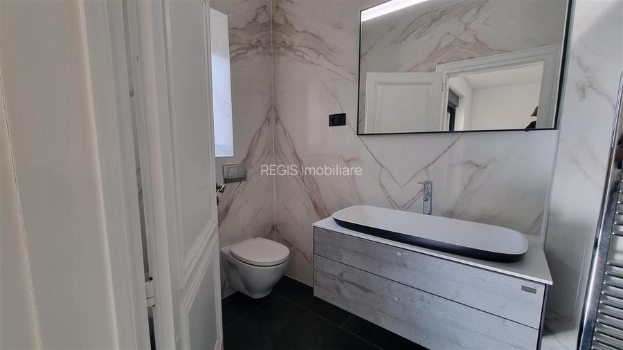 Vila - Bloc modern de 11 camere zona Centrul Civic , Onix - 21